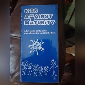 Family Party Game – Blue